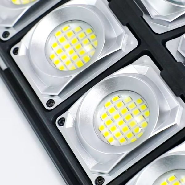 1000W Solar-LED-Straßenbeleuchtung mit 240 LEDs Angebot – Bild 4